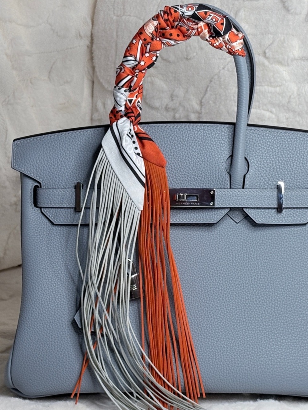 Trendy Fringe Handbag Wraps in Orange and Gray Fringe - Picture 7 of 8